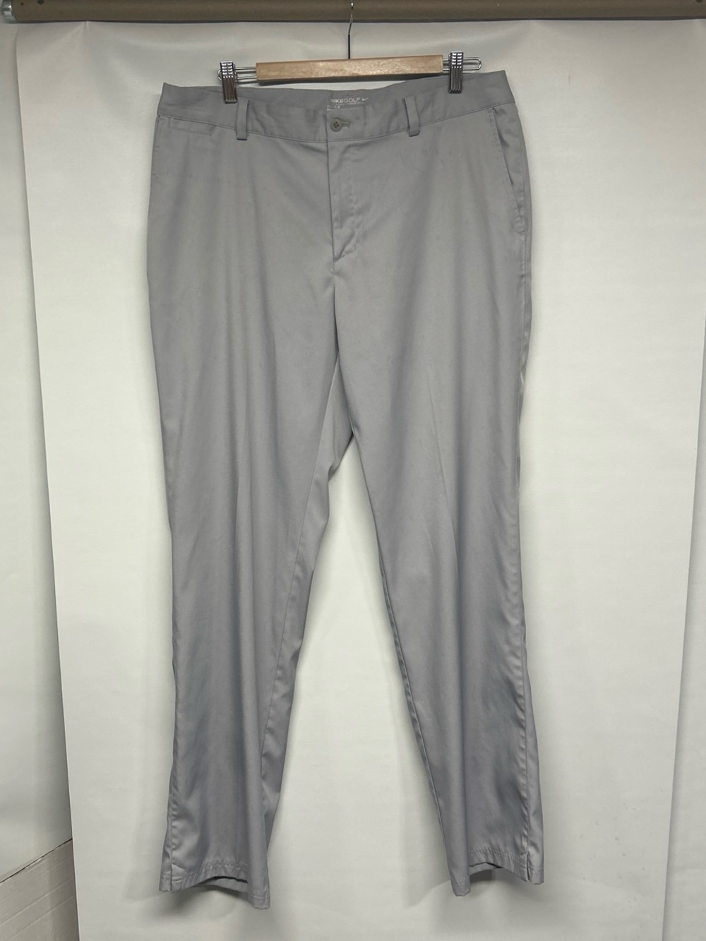 Nike Men's Light Gray Chino Pants